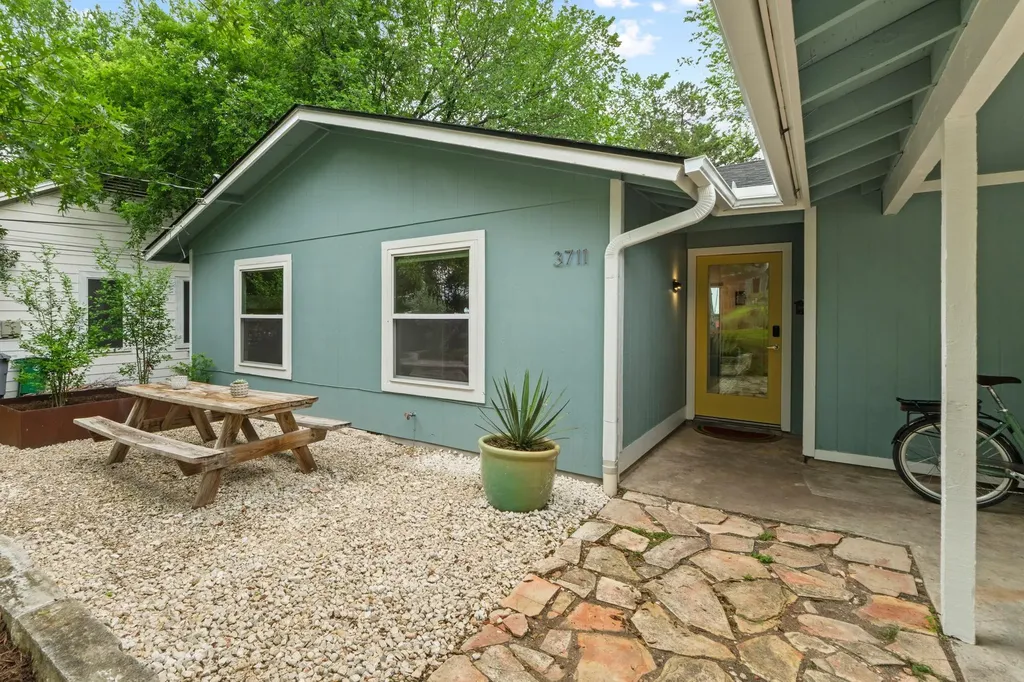 3711 Werner Avenue Austin TX 78722