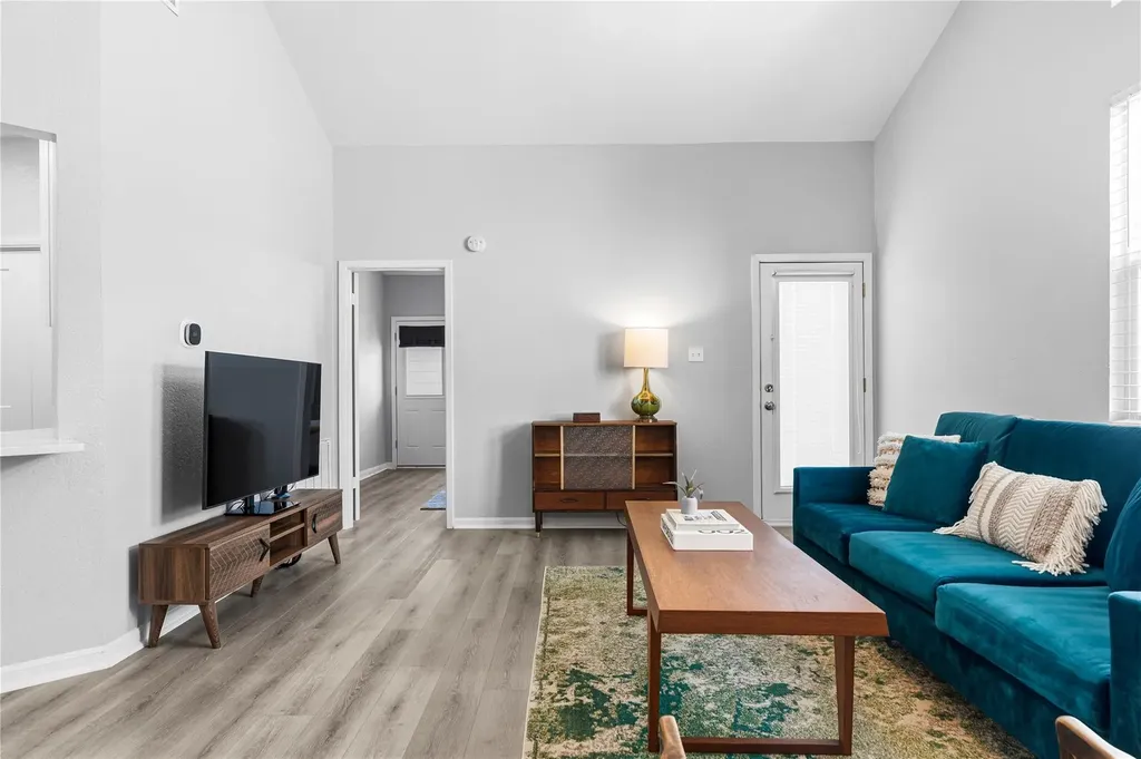 6501 Brush Country Road Austin TX 78749