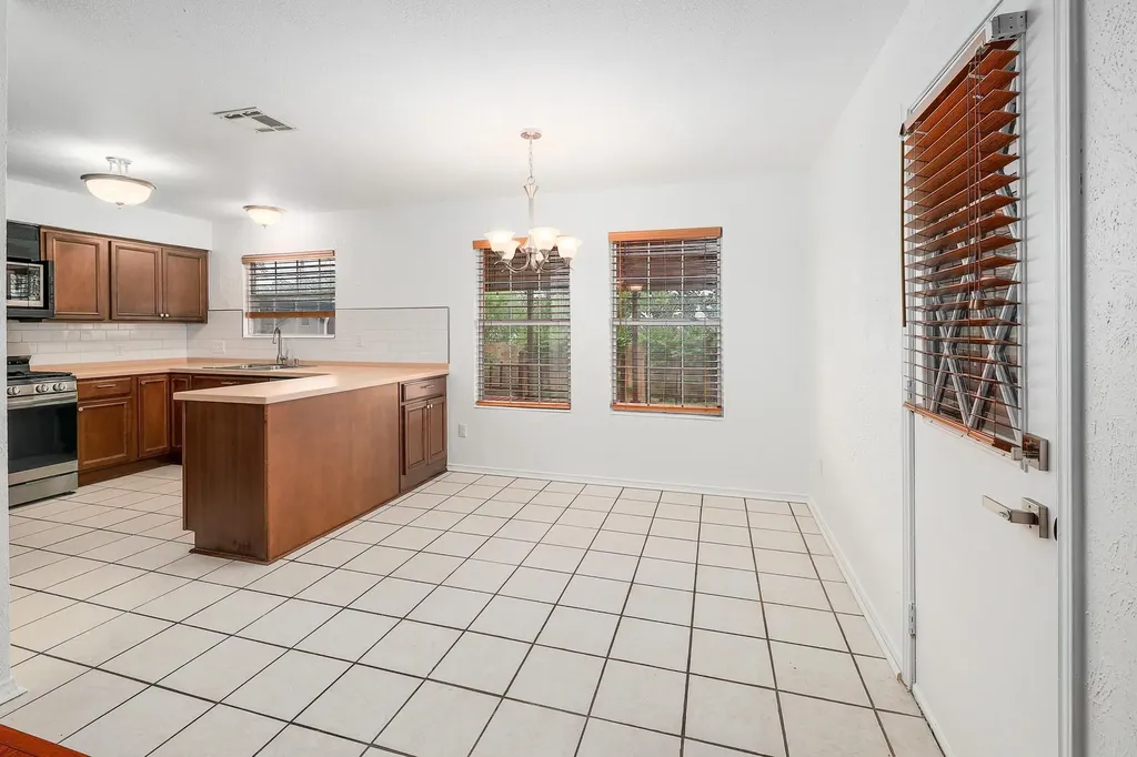 1409 Old Tract Road Pflugerville TX 78660