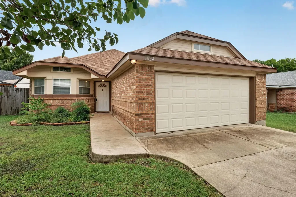 1604 Southwestern Trail Round Rock TX 78664