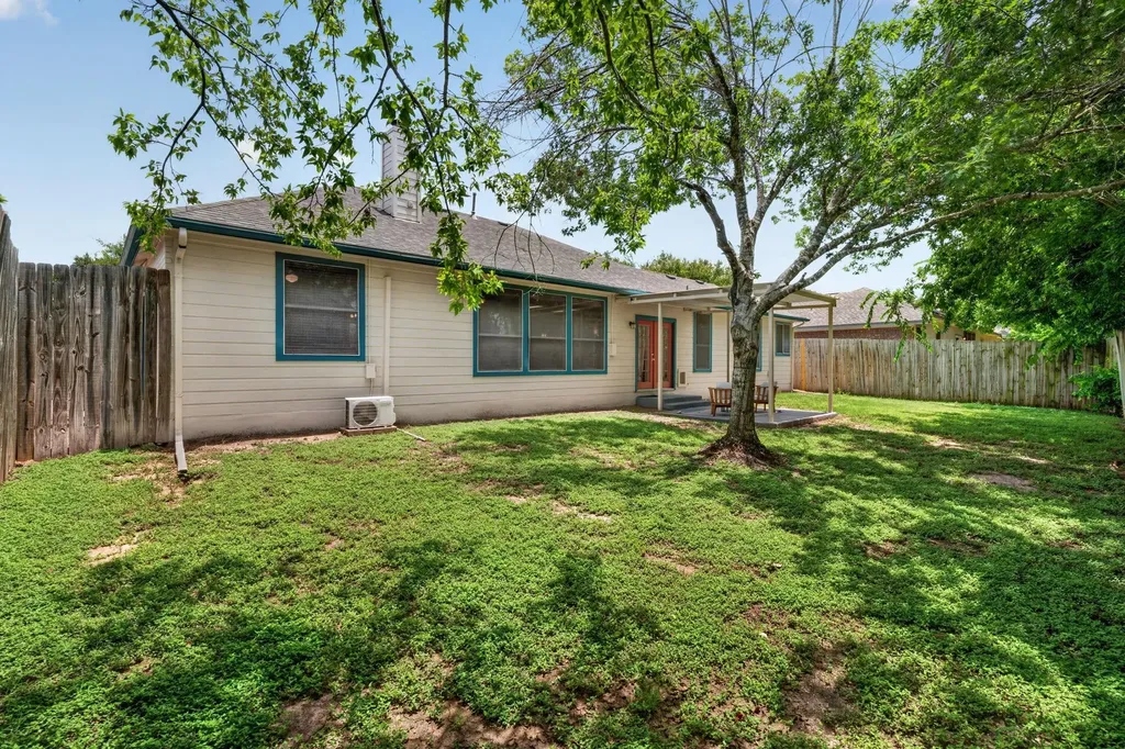 1612 Zunker Cove Round Rock TX 78665