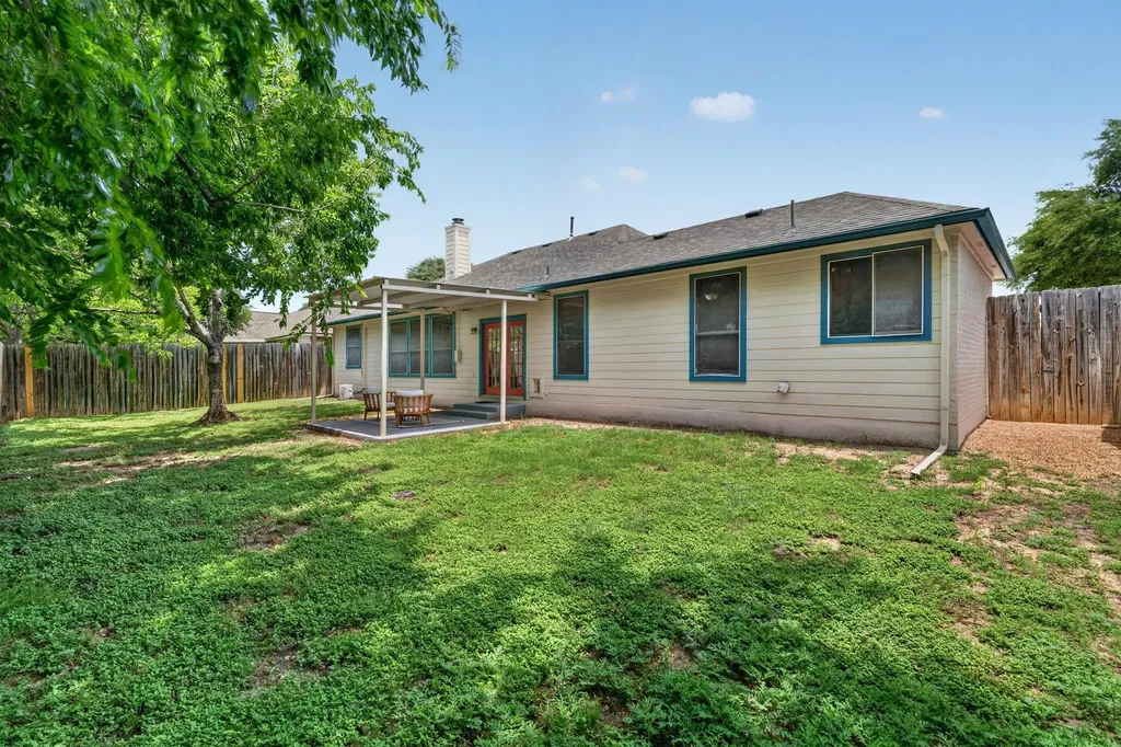 1612 Zunker Cove Round Rock TX 78665