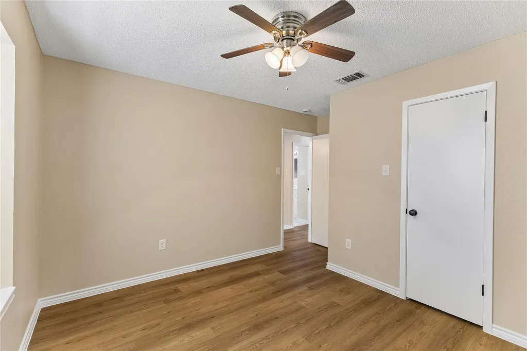 5905 Dan Drive Killeen TX 76543