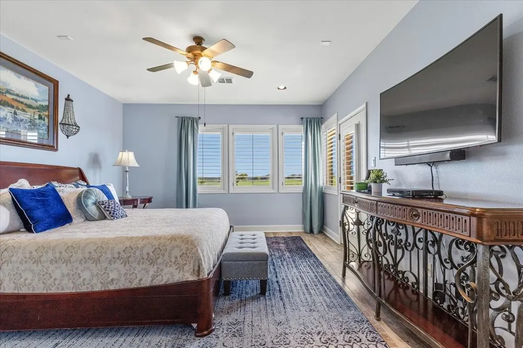 2001 Kahala Sunset Drive Spicewood TX 78669