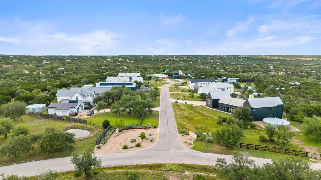 31860 Mirela Ann Road Dripping Springs TX 78620