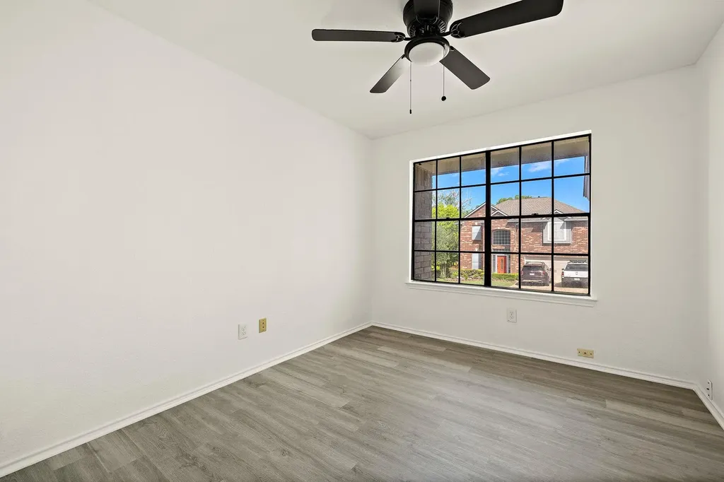 12009 Sky West Drive Austin TX 78758