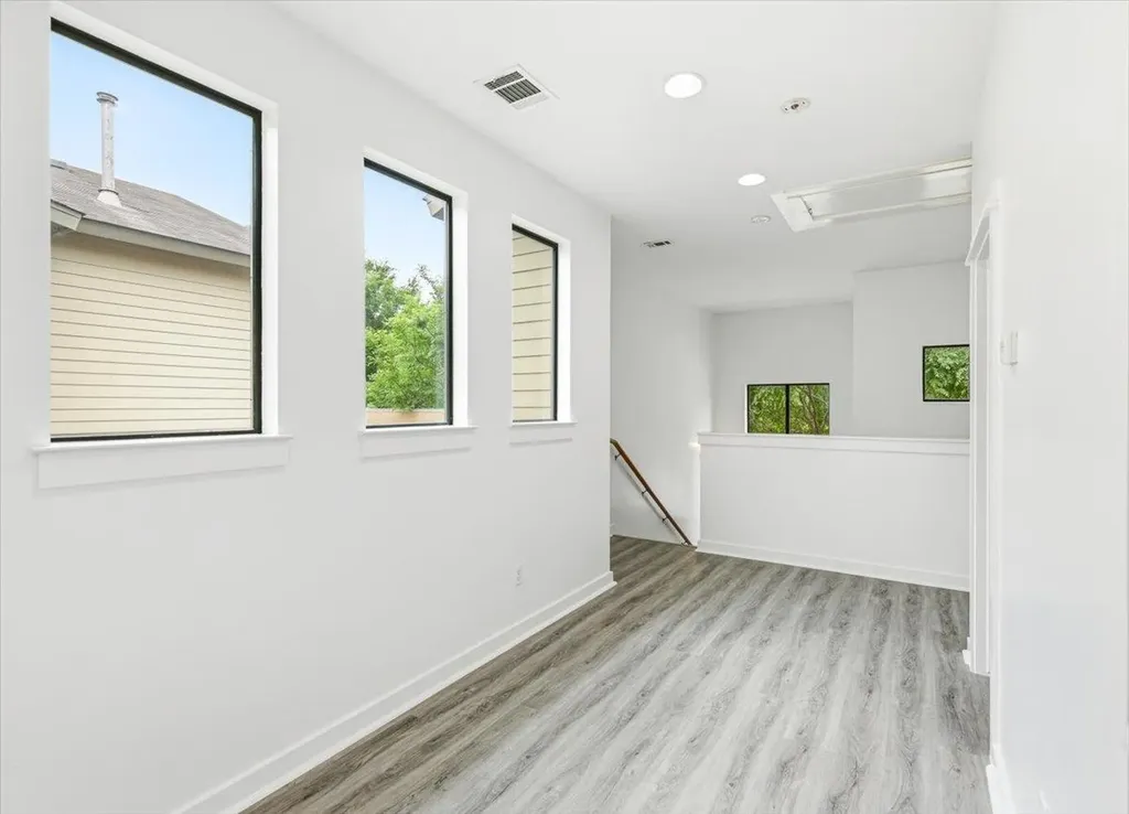 2815 Corbin Lane Austin TX 78704