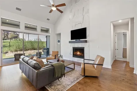 2412 Skywalk Lane Spicewood TX 78669