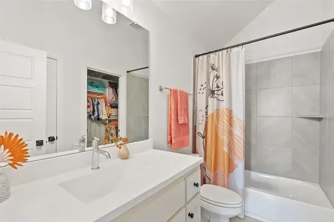 2412 Skywalk Lane Spicewood TX 78669