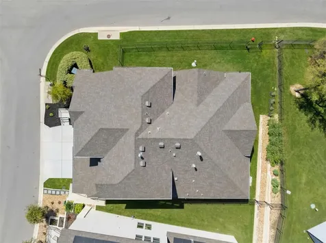 2412 Skywalk Lane Spicewood TX 78669