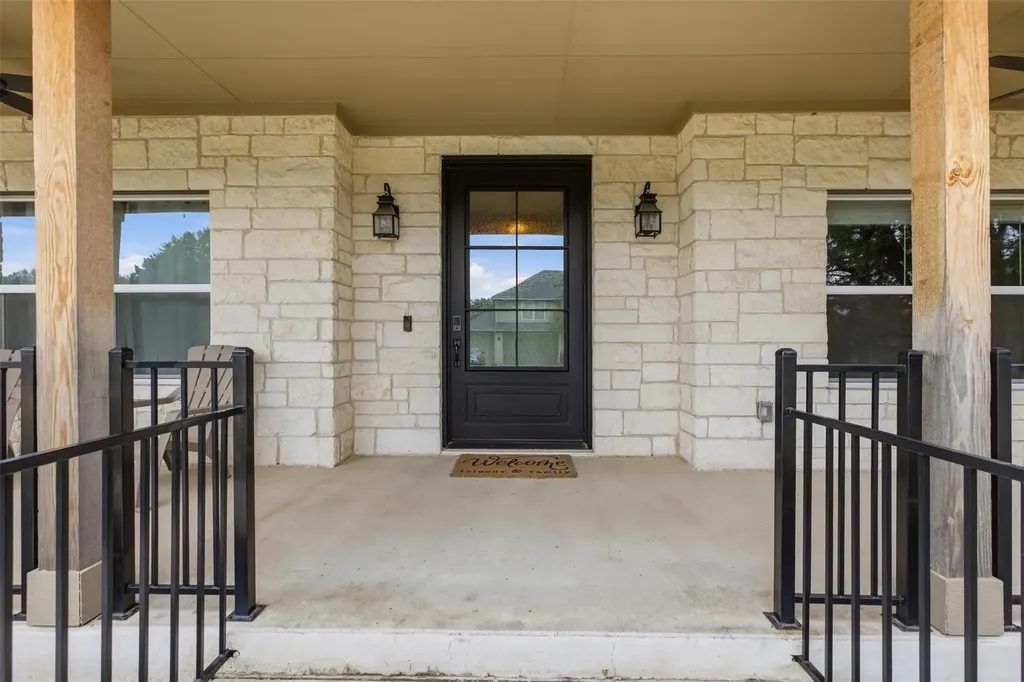 414 Wesley Ridge Drive Spicewood TX 78669