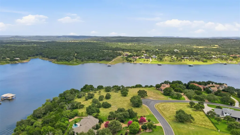 25644 Kahala Sunset Court Spicewood TX 78669