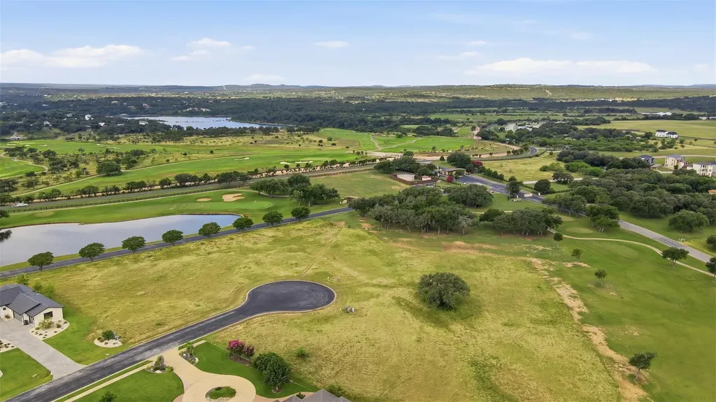 25644 Kahala Sunset Court Spicewood TX 78669