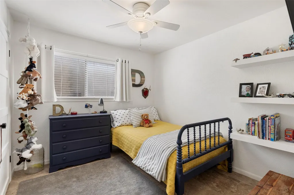 11905 Misty Brook Drive Austin TX 78727