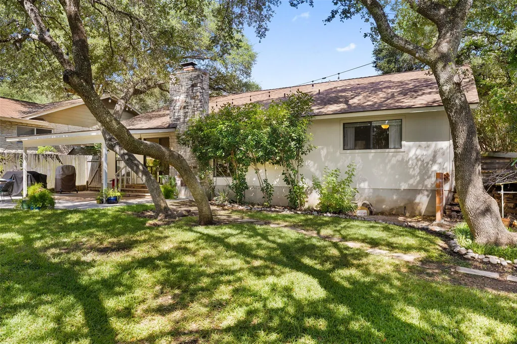 11905 Misty Brook Drive Austin TX 78727