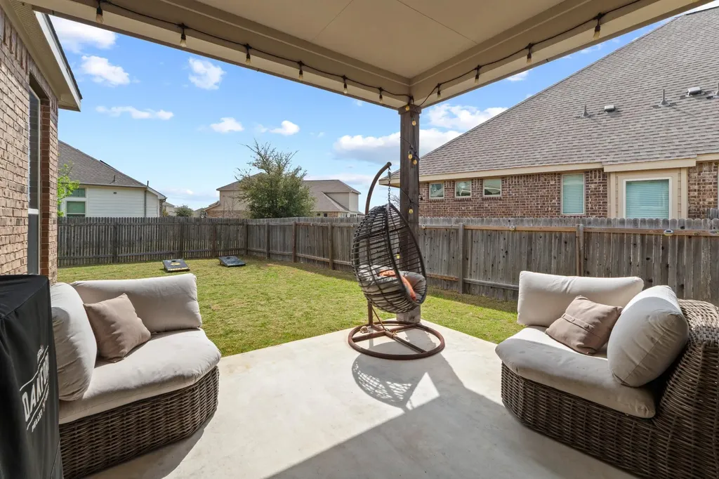 3833 Rhythmic Drive Pflugerville TX 78660
