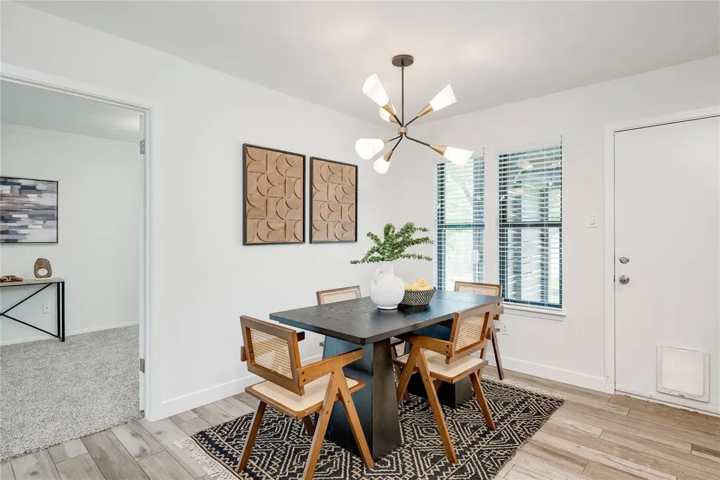 3907 Skipton Drive Austin TX 78727