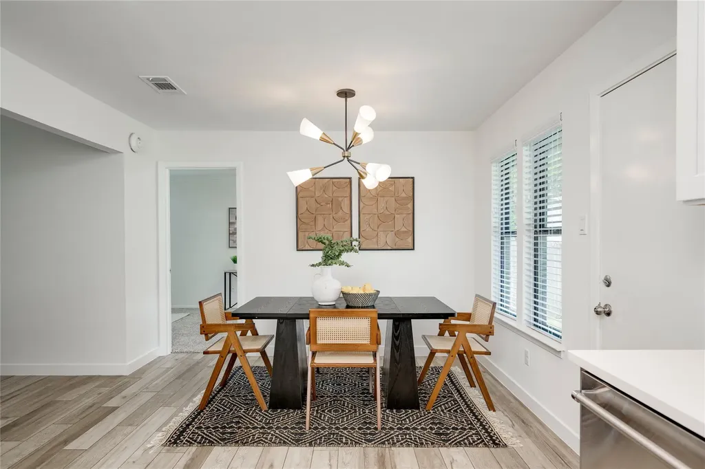 3907 Skipton Drive Austin TX 78727
