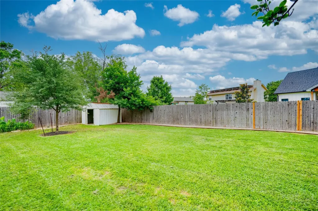 3907 Skipton Drive Austin TX 78727