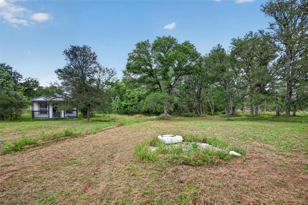 266 Beaver Road Elgin TX 78621