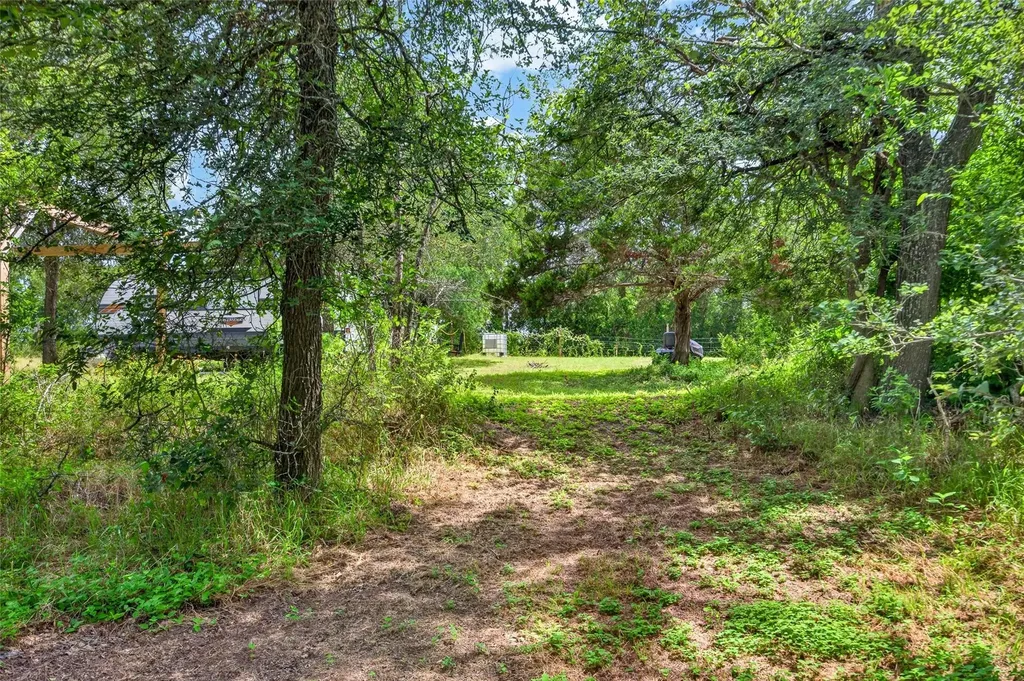 266 Beaver Road Elgin TX 78621