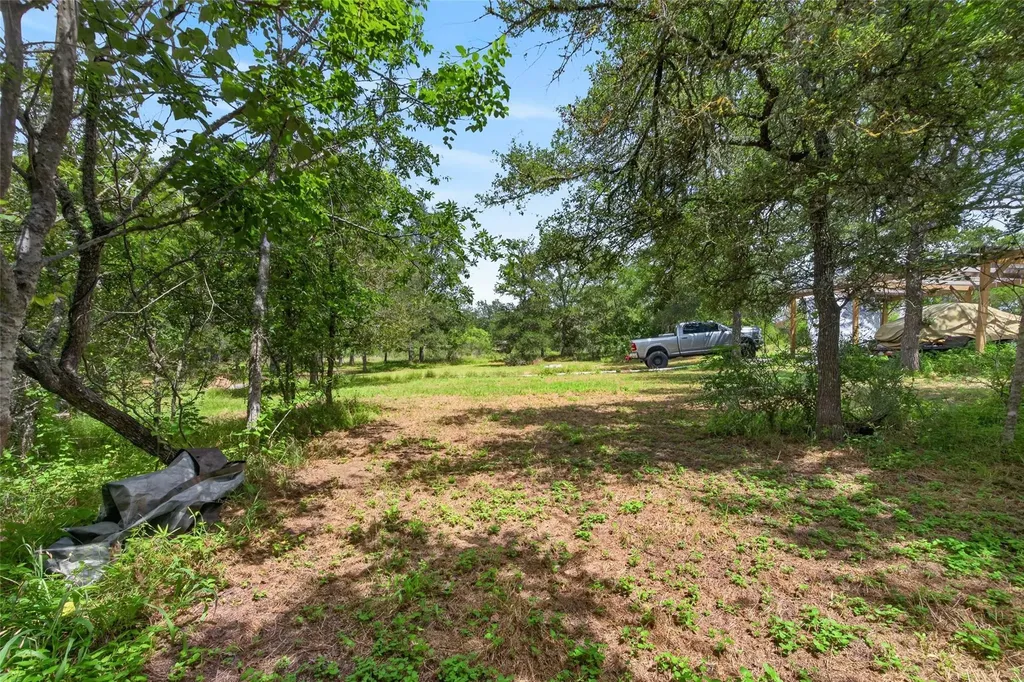 266 Beaver Road Elgin TX 78621