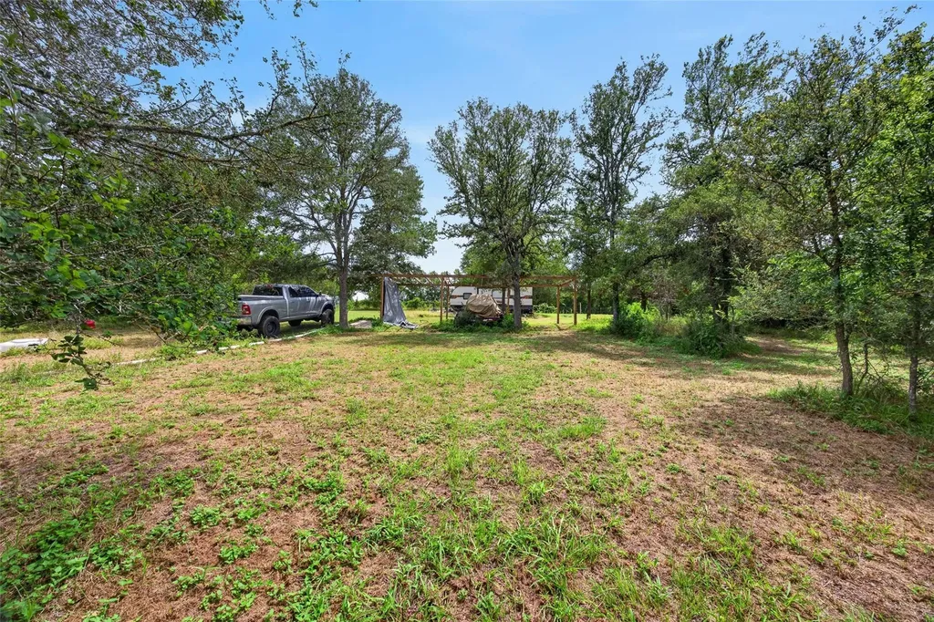 266 Beaver Road Elgin TX 78621