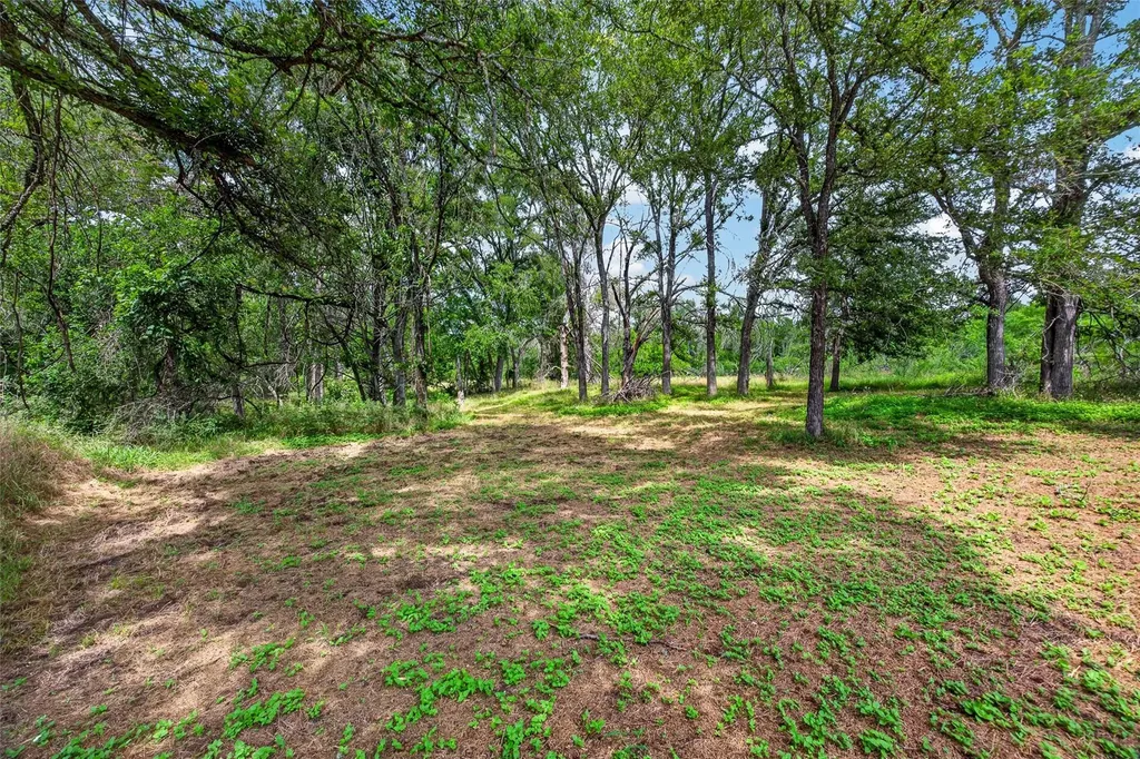 266 Beaver Road Elgin TX 78621