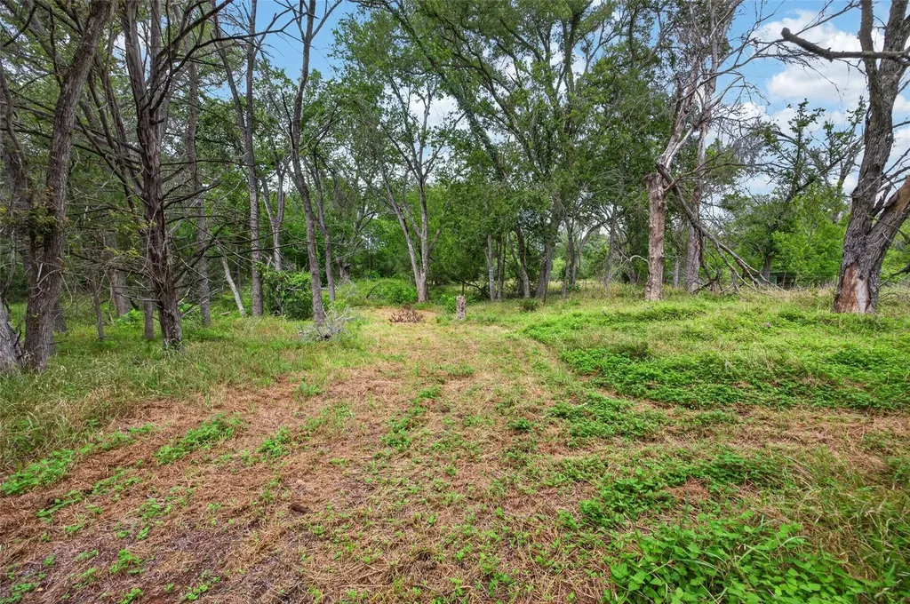 266 Beaver Road Elgin TX 78621