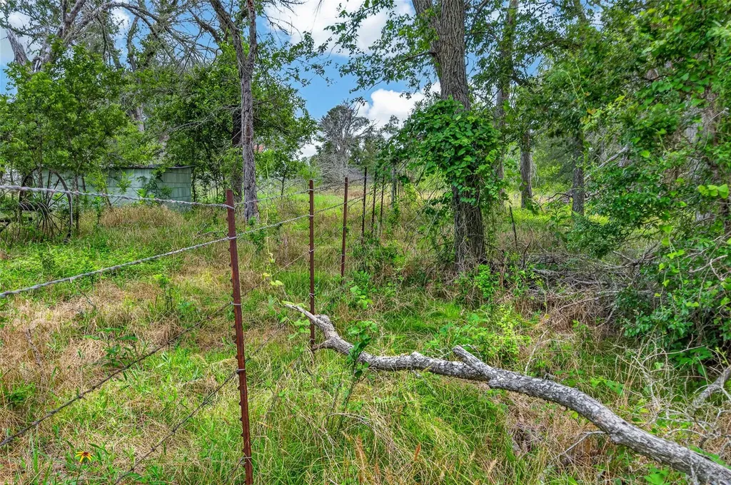 266 Beaver Road Elgin TX 78621