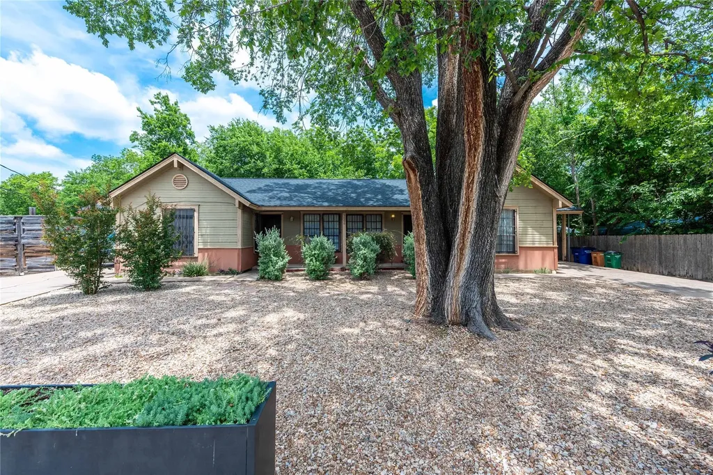5006 Sara Drive Austin TX 78721