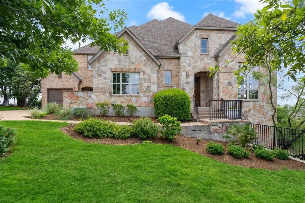 457 Santaluz Lane Austin TX 78732