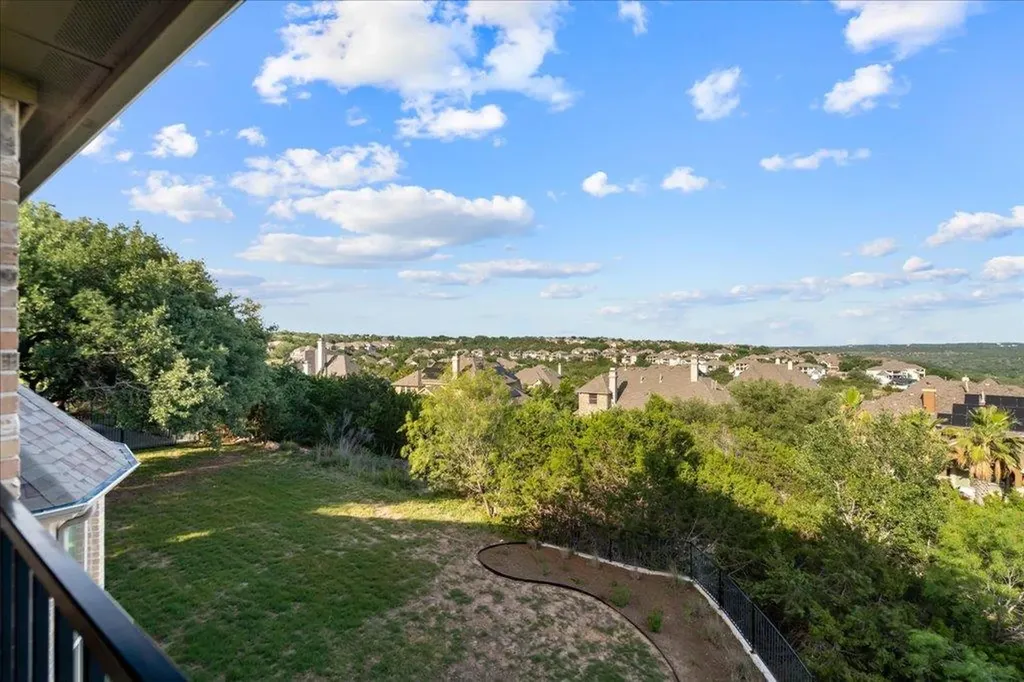 457 Santaluz Lane Austin TX 78732