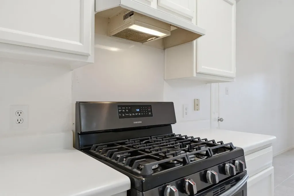 8829 Francia Trail Austin TX 78748
