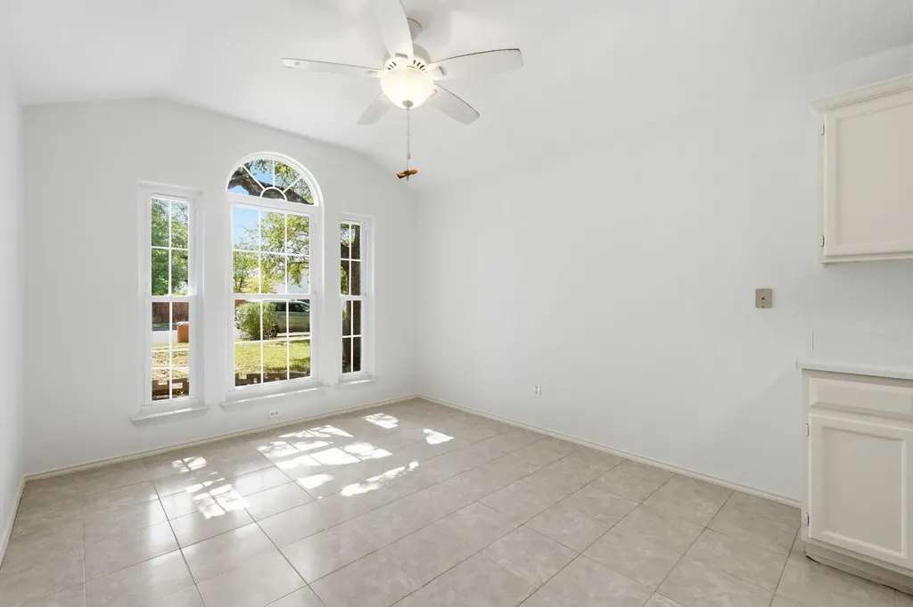 8829 Francia Trail Austin TX 78748