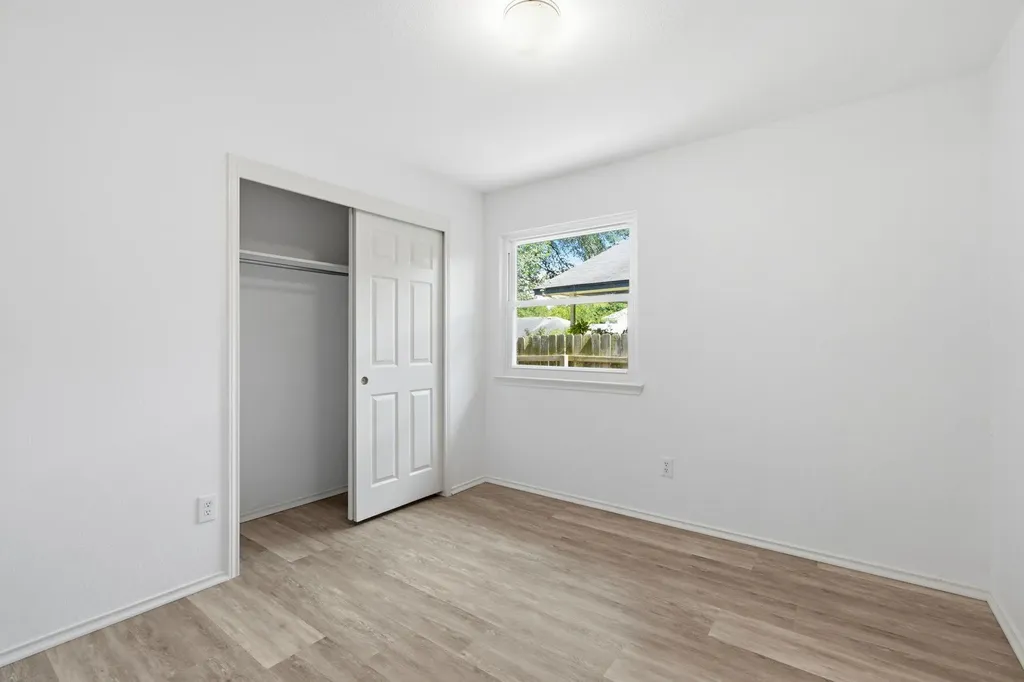 8829 Francia Trail Austin TX 78748