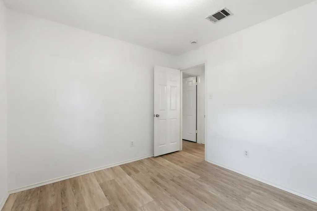 8829 Francia Trail Austin TX 78748