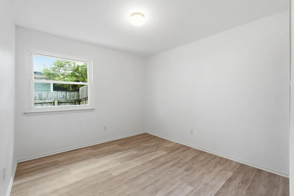 8829 Francia Trail Austin TX 78748