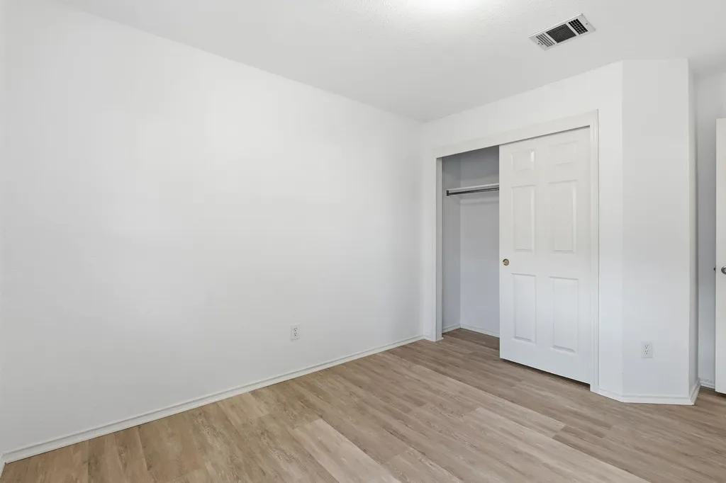 8829 Francia Trail Austin TX 78748