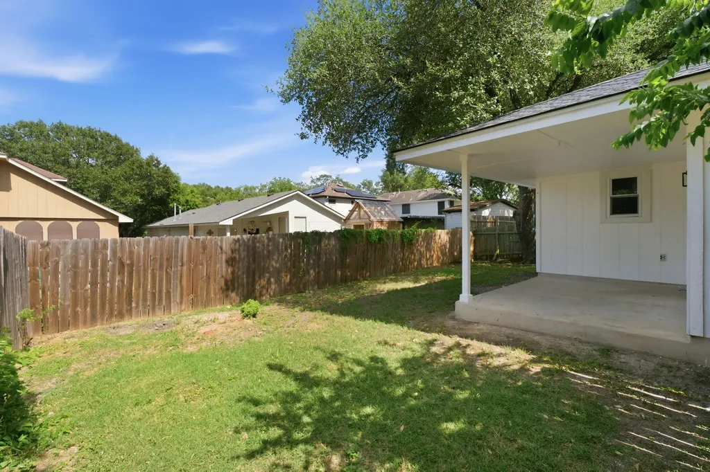 8829 Francia Trail Austin TX 78748