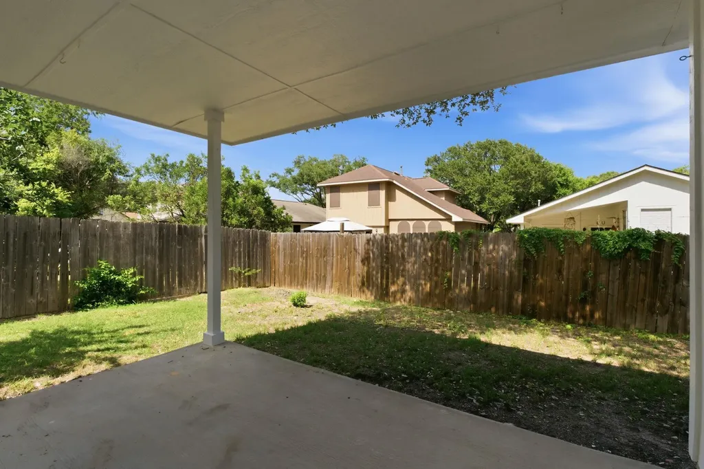 8829 Francia Trail Austin TX 78748