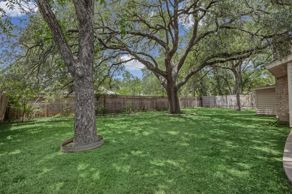 12902 Trailwood Road Austin TX 78727