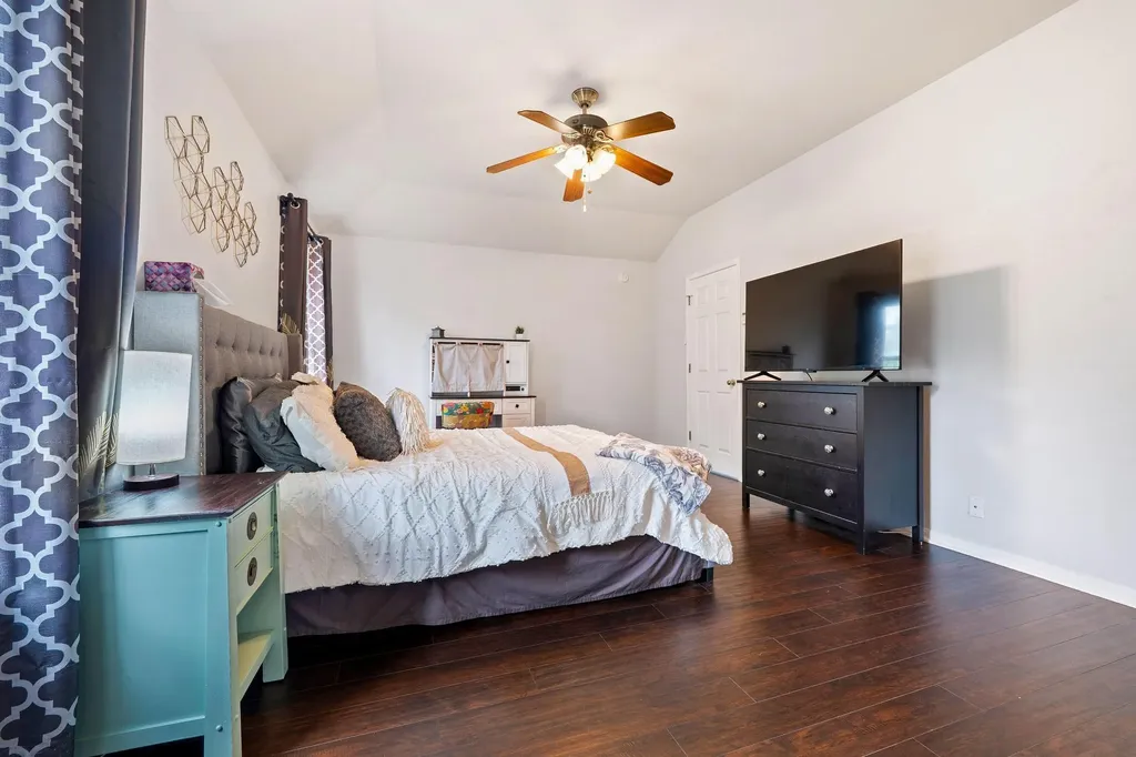 703 Sparkling Brook Lane Leander TX 78641