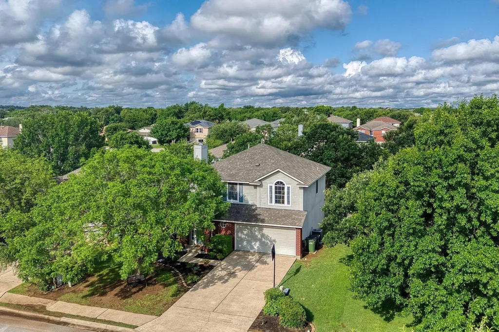 703 Sparkling Brook Lane Leander TX 78641