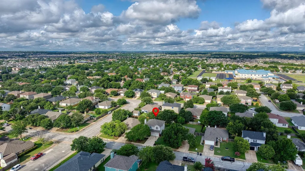 703 Sparkling Brook Lane Leander TX 78641