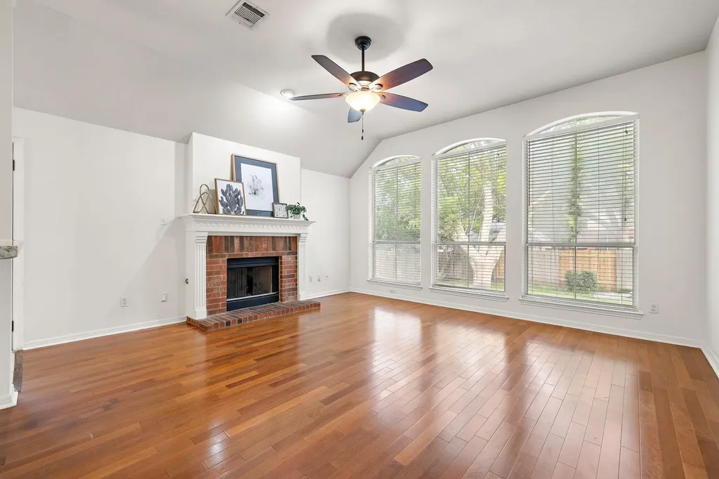 12713 Cinchring Lane Austin TX 78727