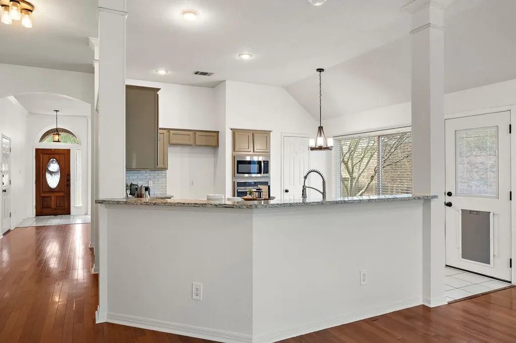 12713 Cinchring Lane Austin TX 78727