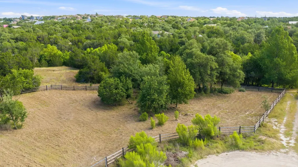 10400 Lake Park Drive Dripping Springs TX 78620