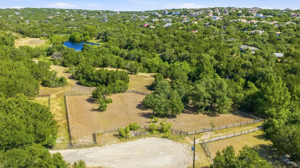 10400 Lake Park Drive Dripping Springs TX 78620