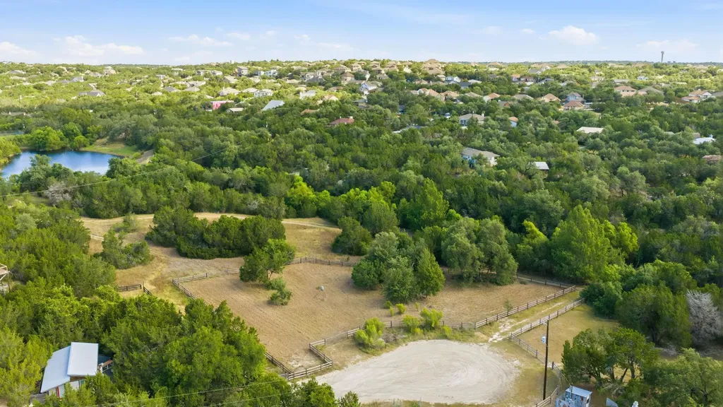 10400 Lake Park Drive Dripping Springs TX 78620